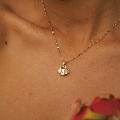 Waikiki Shell Necklace