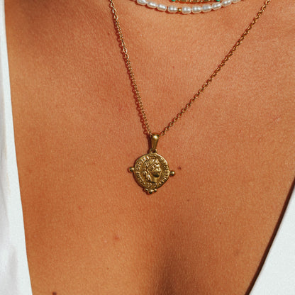 Rome Pendant